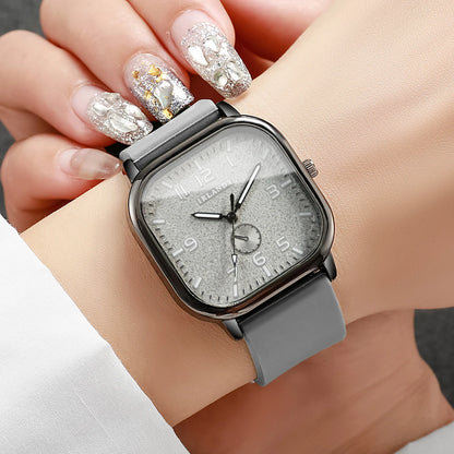 Montre Femme Tendance Carrée Décontractée Bracelet en Silicone Montres à Quartz Montre de Sport pour Hommes Femmes Étudiants (Sans Boîte)