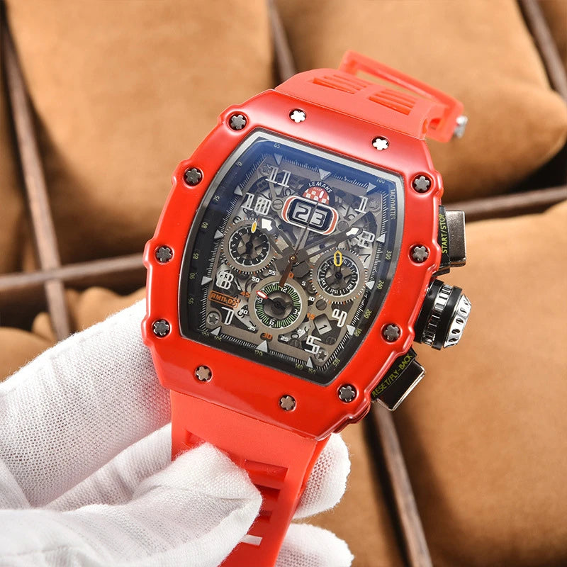 Nouvelle génération de montre de sport creuse, design professionnel, montre moderne, mécanisme sportif, mouvement à quartz, petits trois disques, montre artisanale