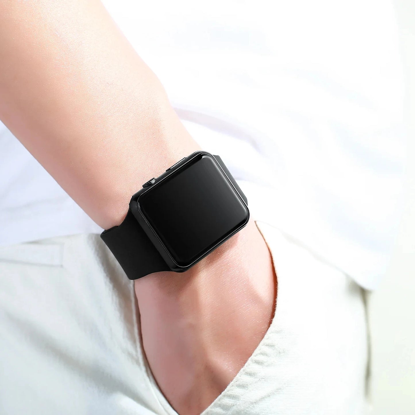 Montre numérique simple pour hommes femmes Mode sport Montre électronique LED Bracelet en silicone noir Montre décontractée pour hommes Reloj Hombre