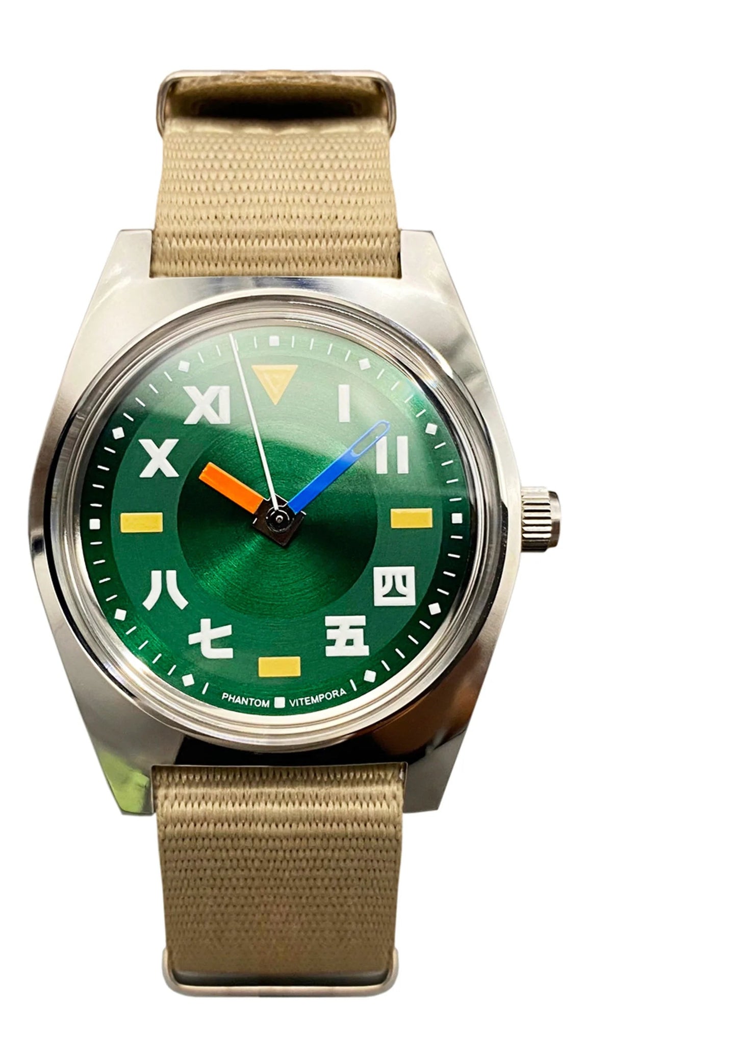 7120 hand-wind mechanical watch with 36mm vintage-inspired dial