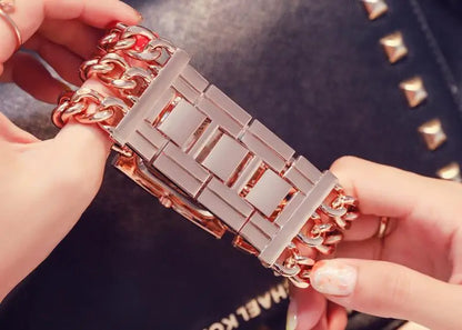 G&D New Casual Fashion Women Bracelet Watch For Female Clock Three Chain Rhinestone Quartz Ladies Wrist Watches Big Dial Golden