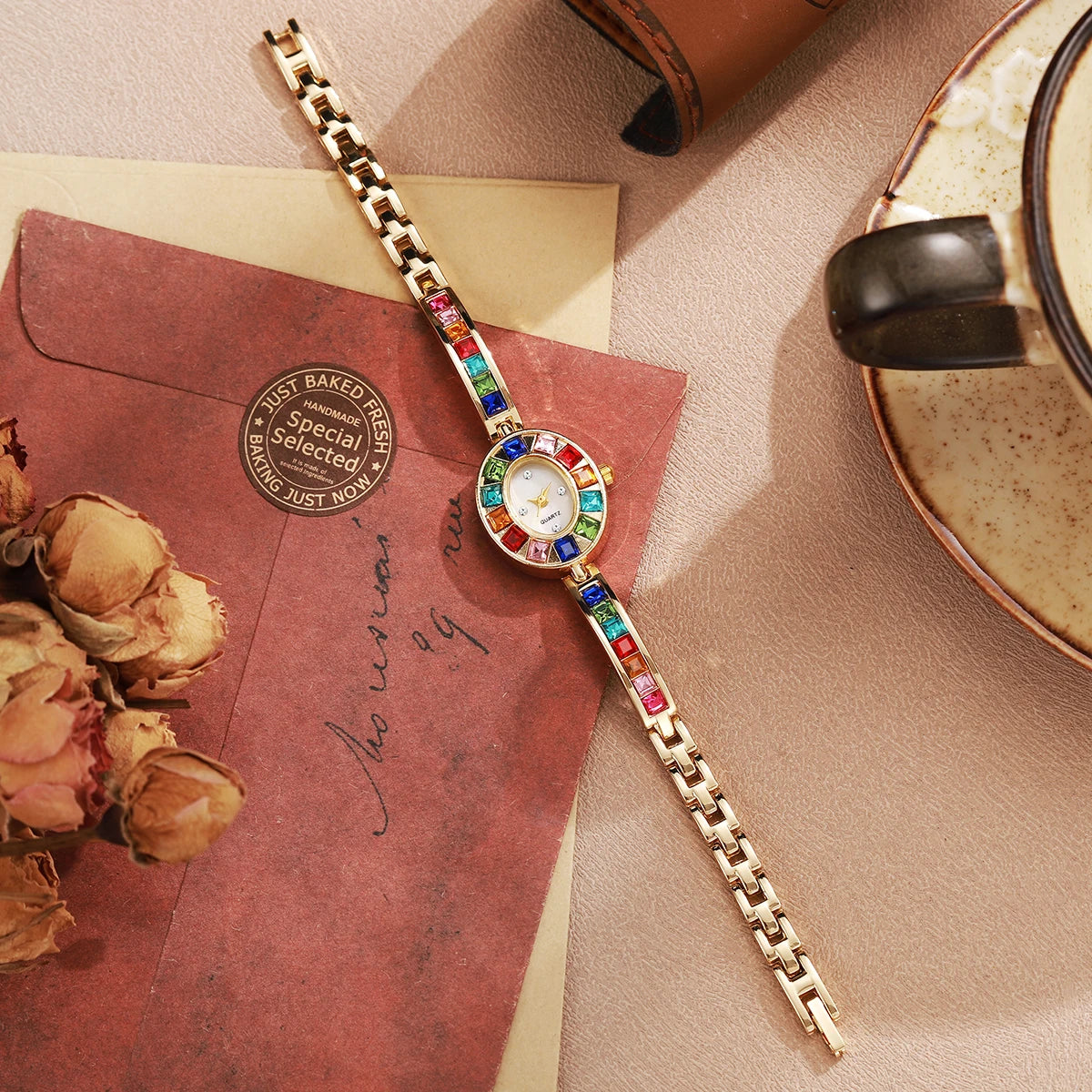 Montres de luxe pour femmes avec strass Montre à quartz pour femmes avec bracelet de mode Reloj Mujer Cadeau horloge pour filles (sans boîte)