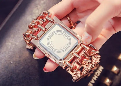 G&D New Casual Fashion Women Bracelet Watch For Female Clock Three Chain Rhinestone Quartz Ladies Wrist Watches Big Dial Golden