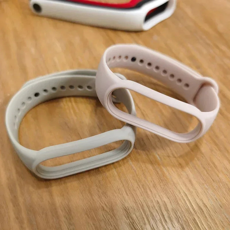 2PCS Watch Strap For Xiaomi Mi Band 7 6 5 4 3 Wristband Silicone Bracelet Wrist Straps MiBand 3/4 band6 Smartwatch Accessories