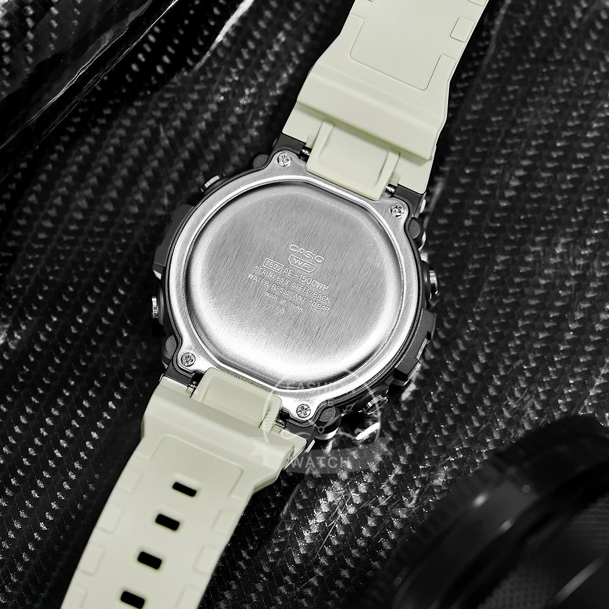 Montre Casio Homme Grand Cadran Modèle Sportif Élégant Cool Montres Multifonctions AE-1500WH-8B2