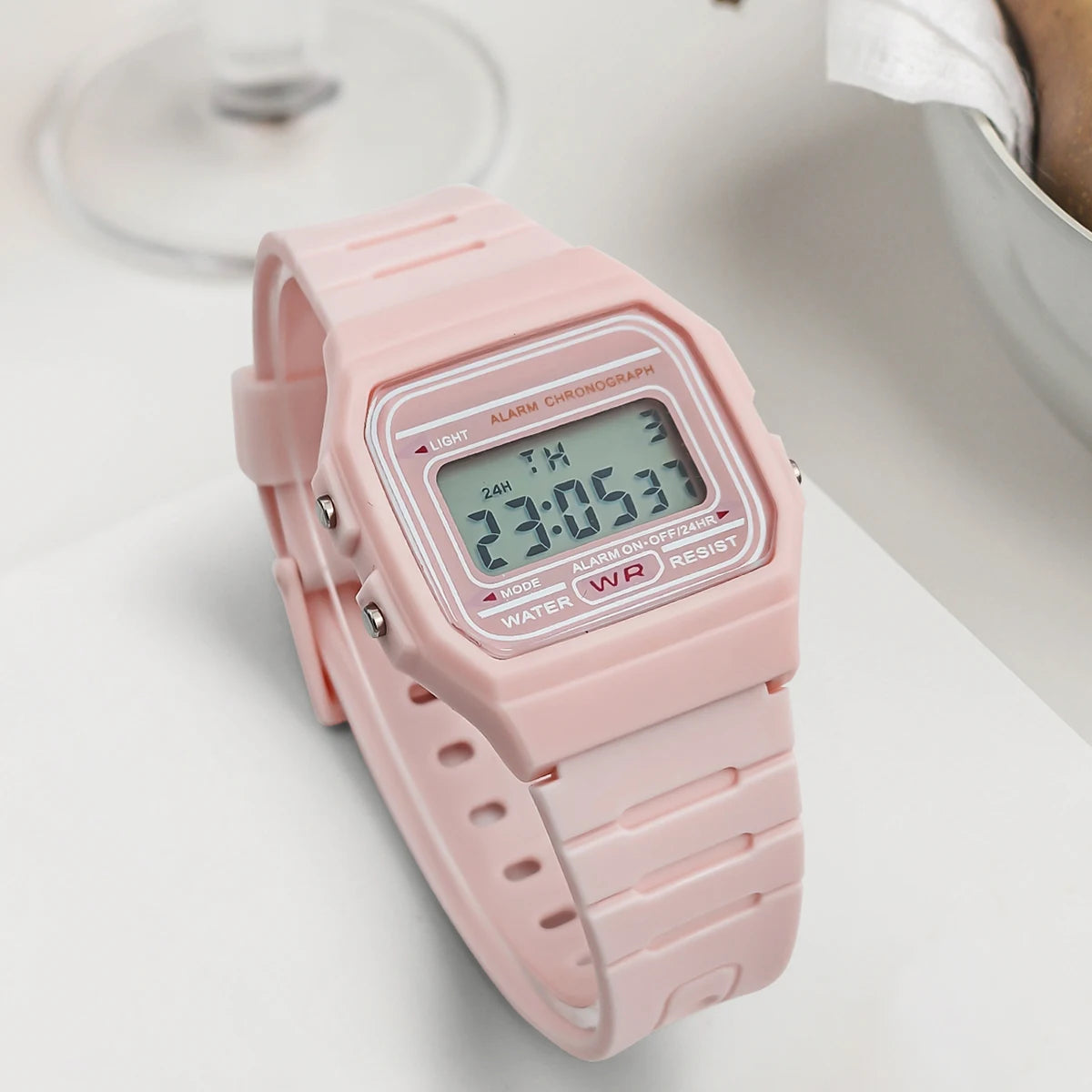 Montre électronique numérique à LED pour femmes, en vogue, montre de sport multifonctionnelle d'extérieur simple et décontractée pour hommes et femmes Reloj