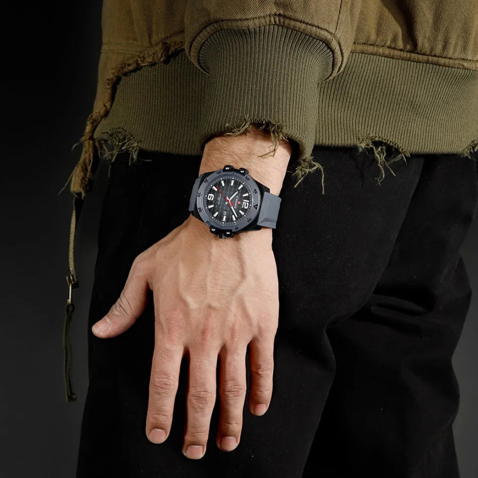 Montre Homme NAVIFORCE Étanche 50m Bracelet Silicone Mouvement Quartz Montre-Bracelet Sport Décontractée Tendance pour Homme Cadeau