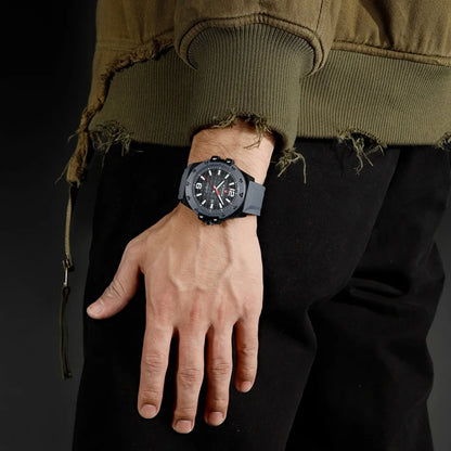 Montre Homme NAVIFORCE Étanche 50m Bracelet Silicone Mouvement Quartz Montre-Bracelet Sport Décontractée Tendance pour Homme Cadeau