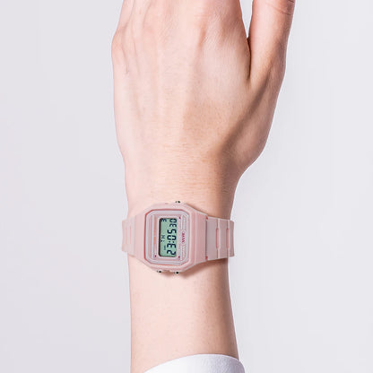 Montre électronique numérique à LED pour femmes, en vogue, montre de sport multifonctionnelle d'extérieur simple et décontractée pour hommes et femmes Reloj