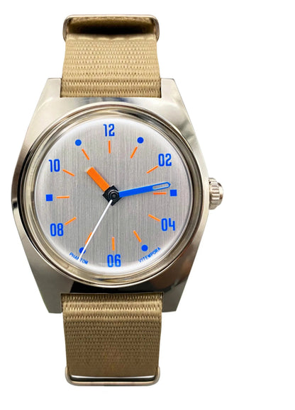7120 hand-wind mechanical watch with 36mm vintage-inspired dial