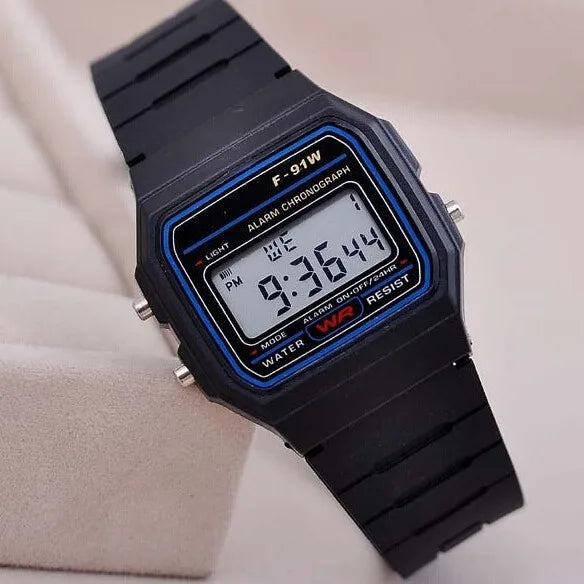 Retro Square Electronic Watches Digital Display Women Men Watch Rose Gold Silver Luxury Ladies Wristwatches Relojes Para Mujer