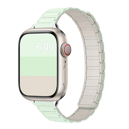Bracelet fin en silicone à sangle magnétique pour femme pour Apple Watch S11 10 46/42mm 45mm 44 38mm 40mm 41mm 42mm iWatch SE 9 8 7 6 5 4 3 2 1