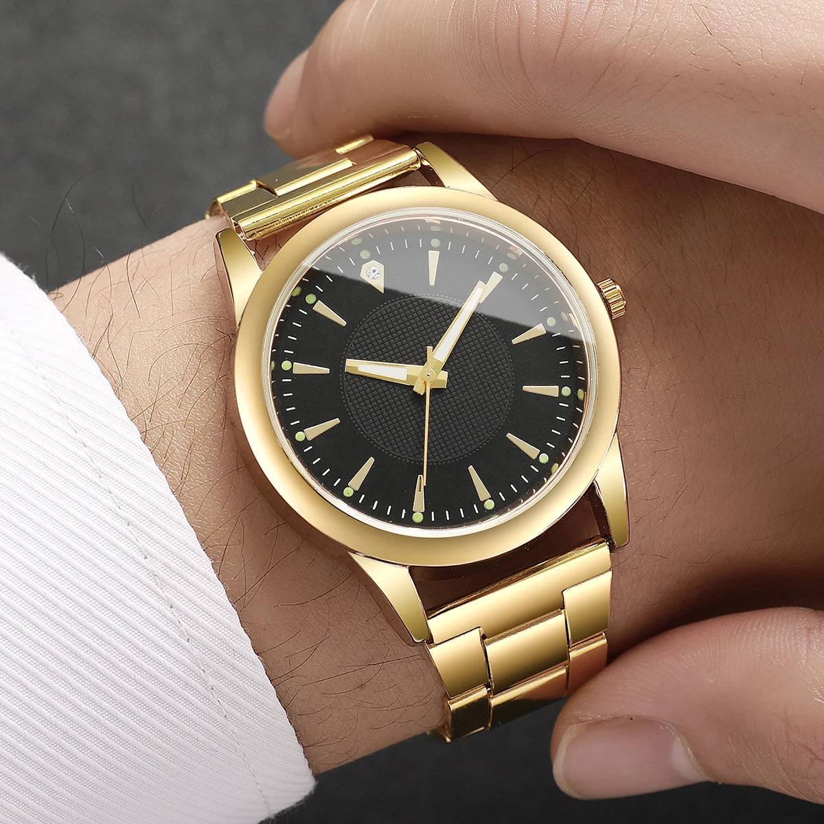 2 Montres de Couple Homme Montre d'Affaires Femme Montre à Quartz Analogique Tendance (Sans Boîte)