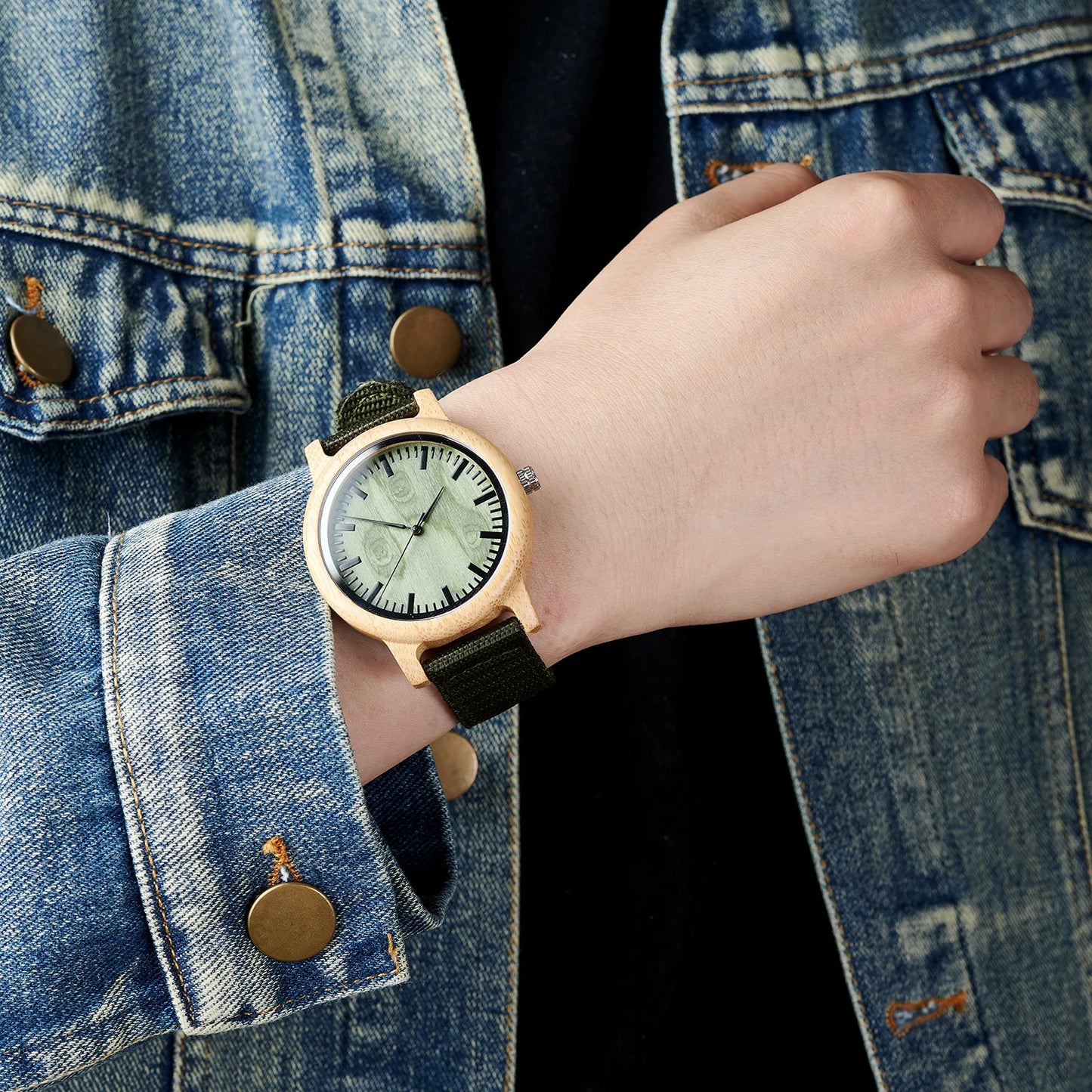 Montre en bois BOBO BIRD pour hommes et femmes Montres en bois unisexes légères fabriquées à la main Offre à durée limitée personnalisée