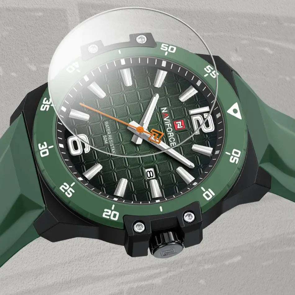 Montre de mode NAVIFORCE pour hommes avec bracelet en silicone Mouvement à quartz Montre élégante pour hommes Classique Étanche 5ATM Montres pour hommes