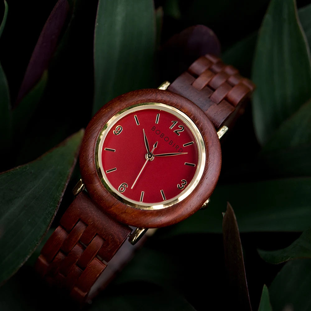 Montres en bois BOBO BIRD pour femmes Montre en bois gravée légère naturelle Montre-bracelet à quartz simple pour femme Cadeau personnalisé pour elle