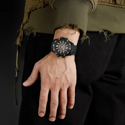 Nouvelle montre homme NAVIFORCE, style mode, mouvement à quartz de luxe, bracelet sport en silicone, étanche et lumineuse, cadeau pour homme