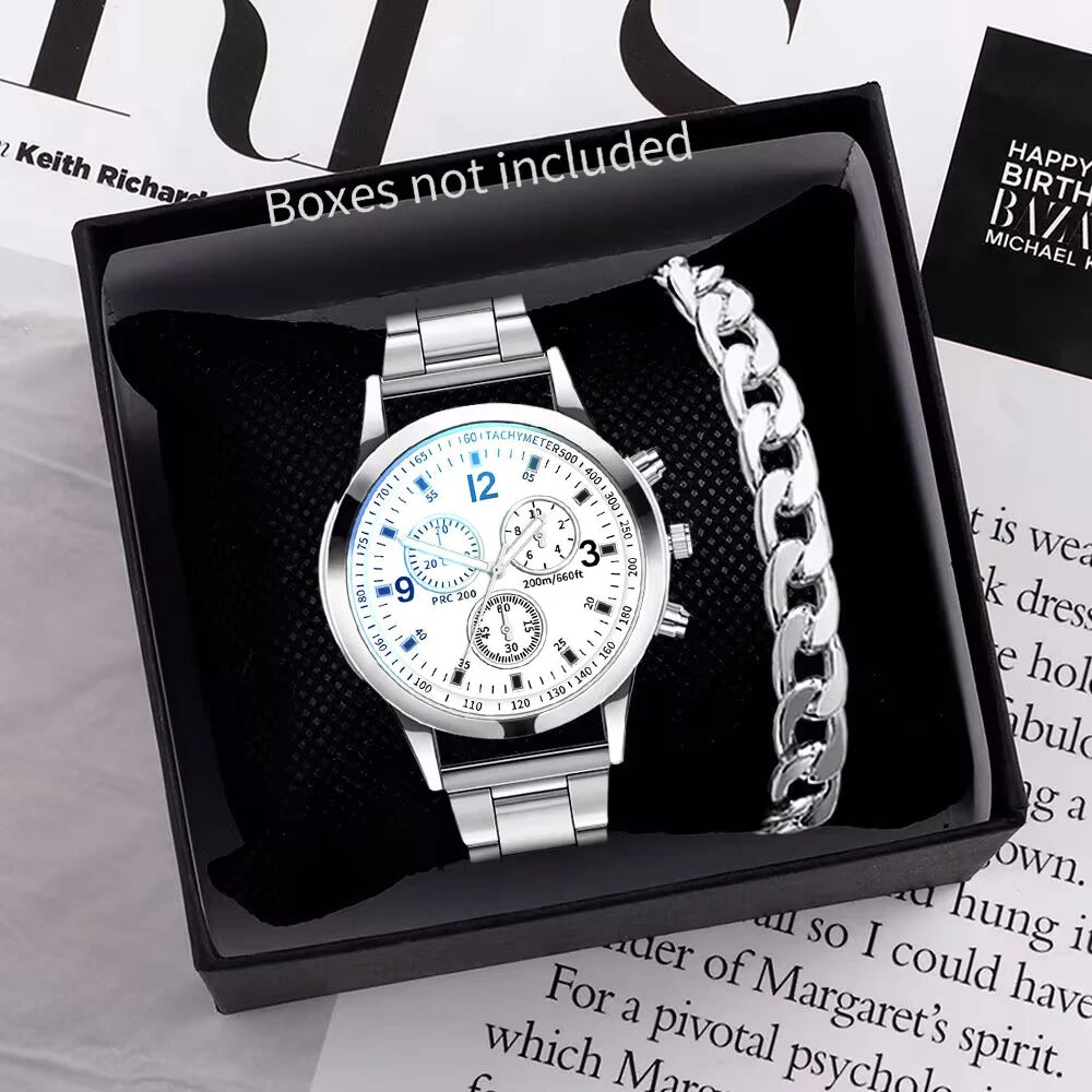Men's quartz watch with stainless steel bracelet and matching accessory